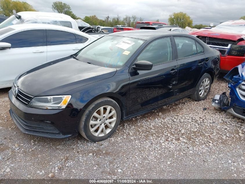 i41174394-2015-volkswagen-jetta_2