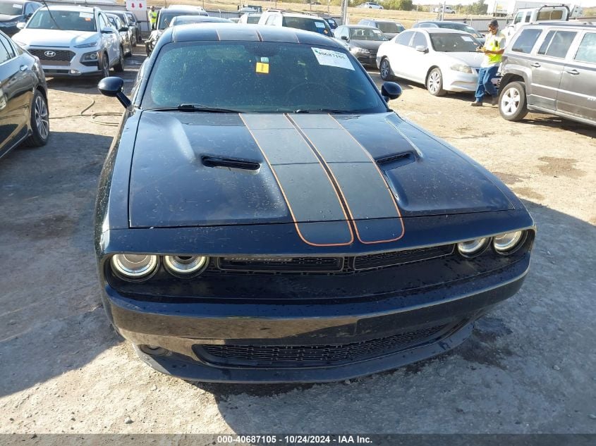 i41176425-2016-dodge-challenger_12