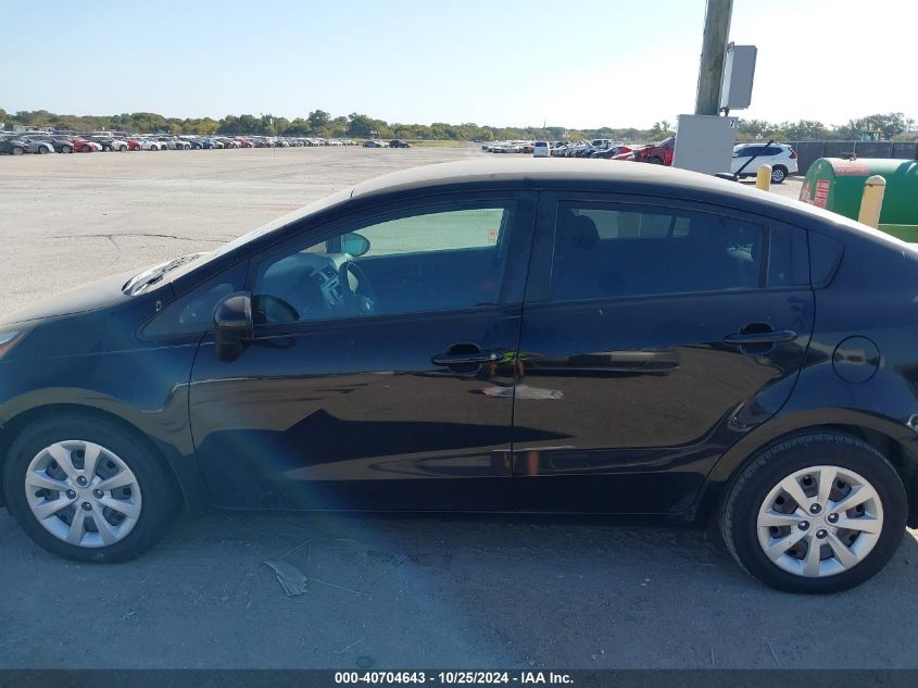 i41194002-2012-kia-rio_6