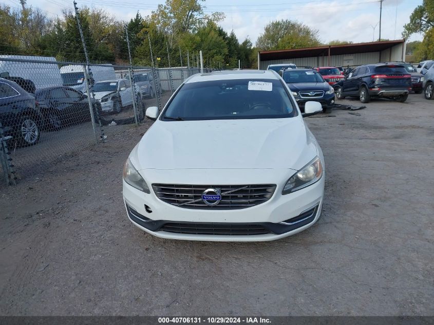 i41195491-2016-volvo-v60_12