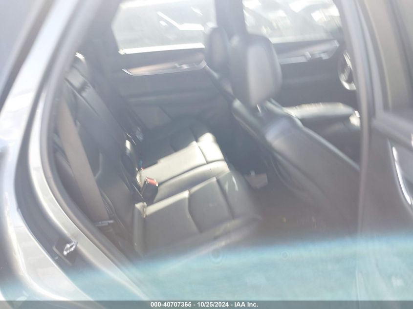 i41196725-2021-cadillac-xt5_8