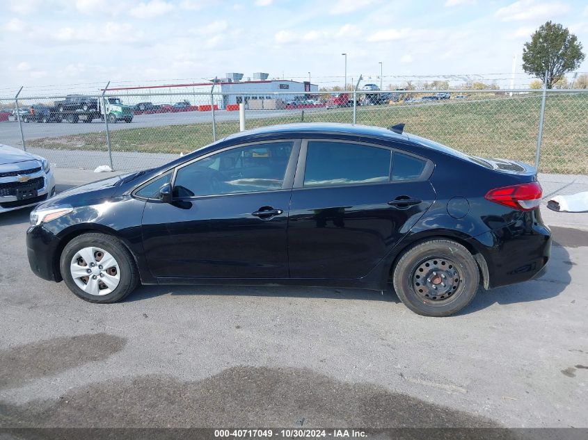 i41206426-2017-kia-forte_15