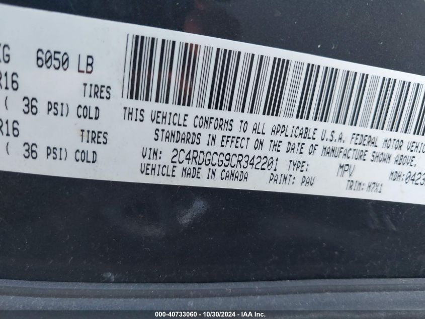 i41222444-2012-dodge-grand-caravan_9