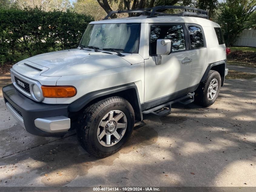 i41223544-2014-toyota-fj-cruiser_2