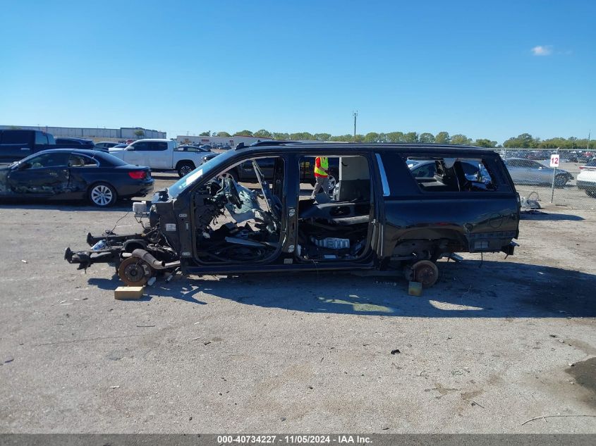 i41223637-2015-cadillac-escalade-esv_14