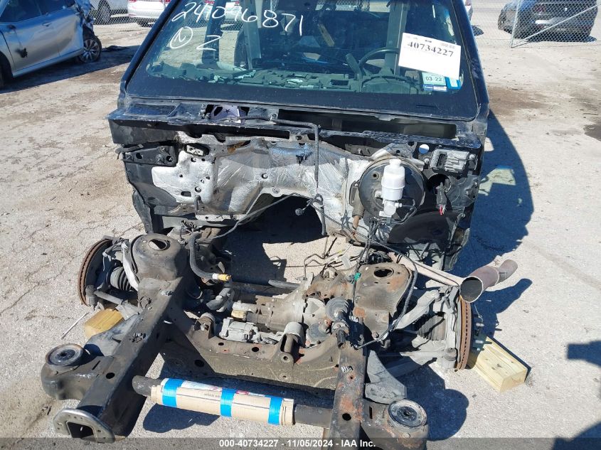 i41223637-2015-cadillac-escalade-esv_6