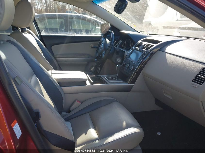 i41233998-2011-mazda-cx-9_5