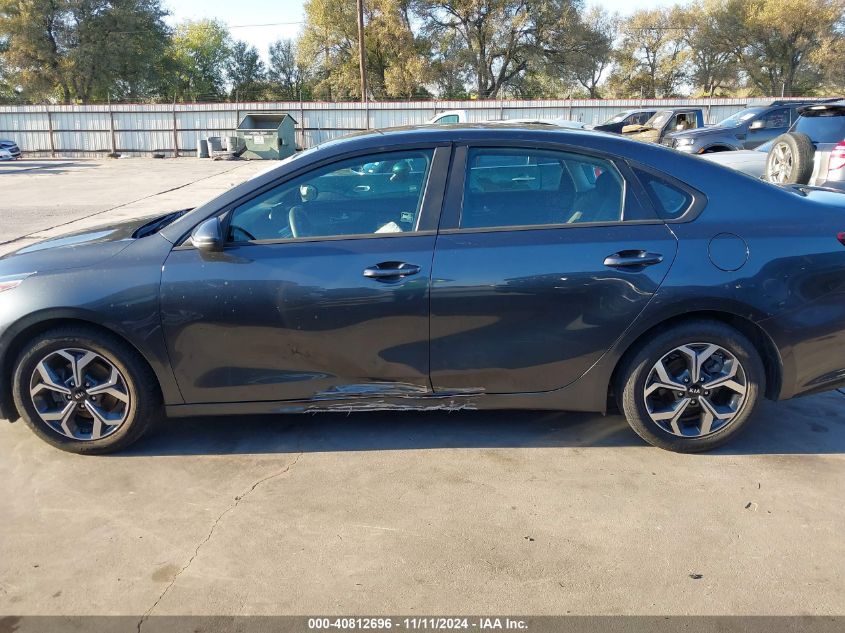 i41302262-2019-kia-forte_6