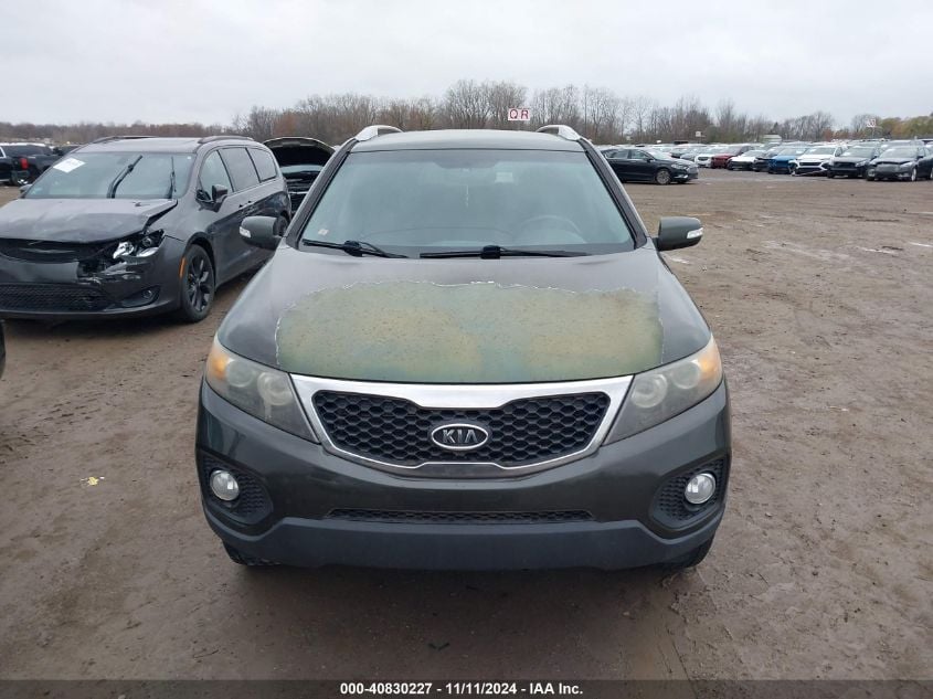 i41319829-2011-kia-sorento_6