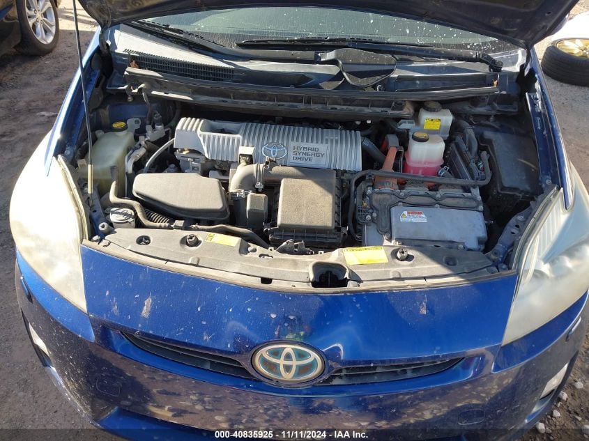 i41325527-2010-toyota-prius_10