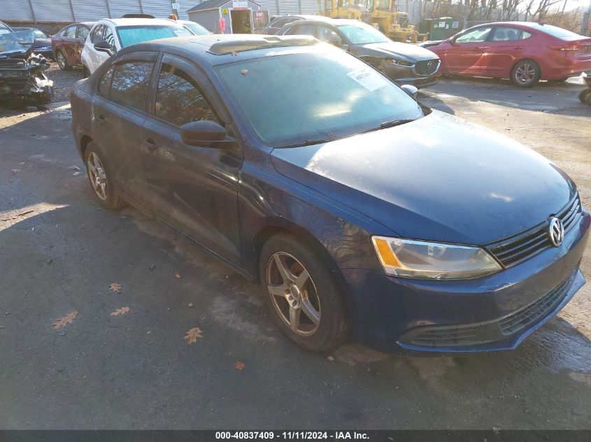 i41327024-2013-volkswagen-jetta_12