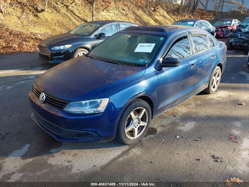 i41327024-2013-volkswagen-jetta_2