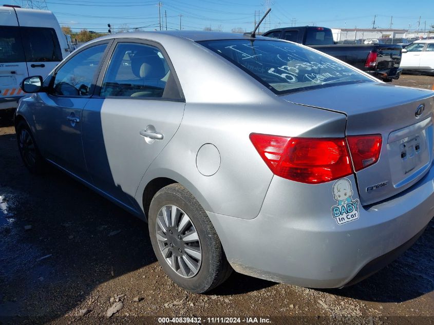 i41329047-2010-kia-forte_3