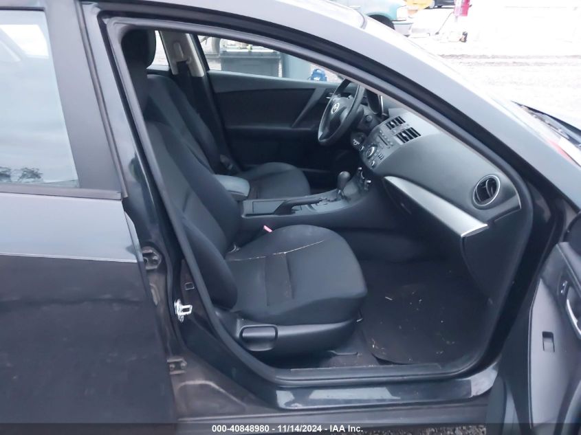i41338595-2012-mazda-mazda3_5