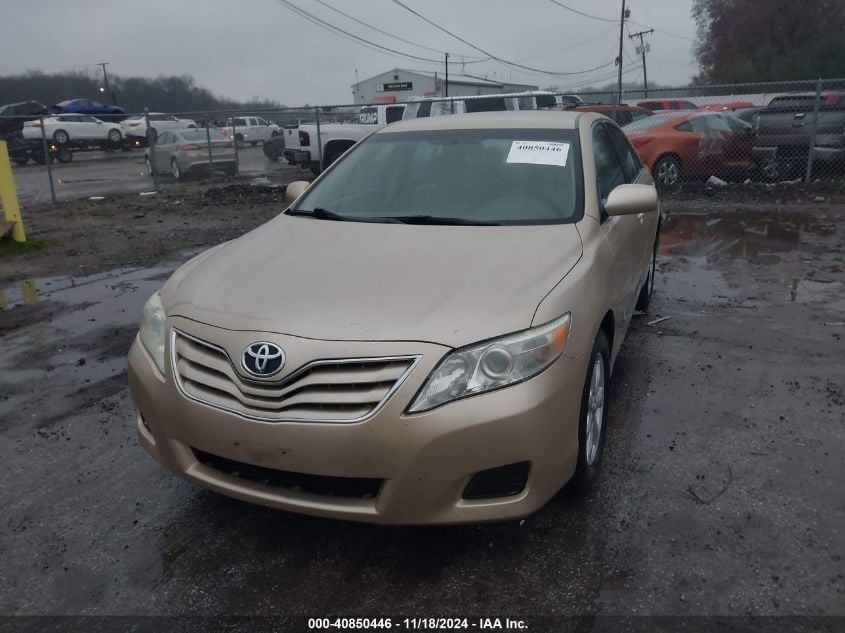 i41340061-2011-toyota-camry_2