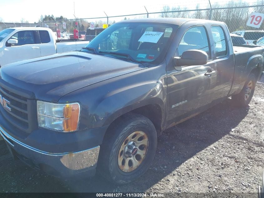 i41340900-2011-gmc-sierra-1500_2