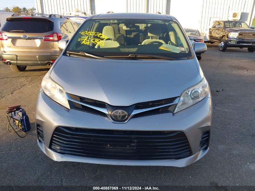 i41346692-2018-toyota-sienna_12