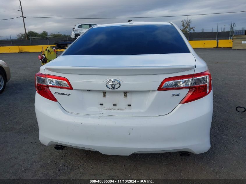 i41355035-2014-toyota-camry_16