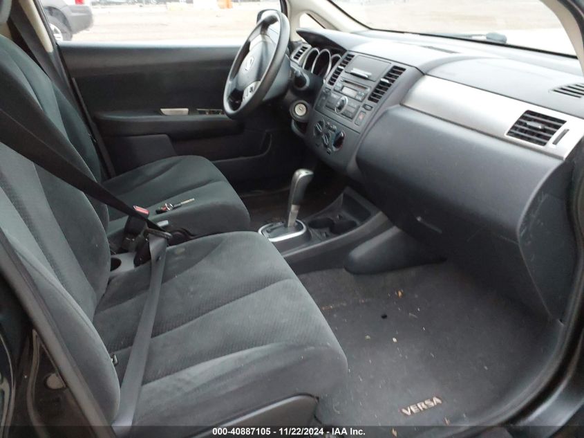 i41376797-2011-nissan-versa_5