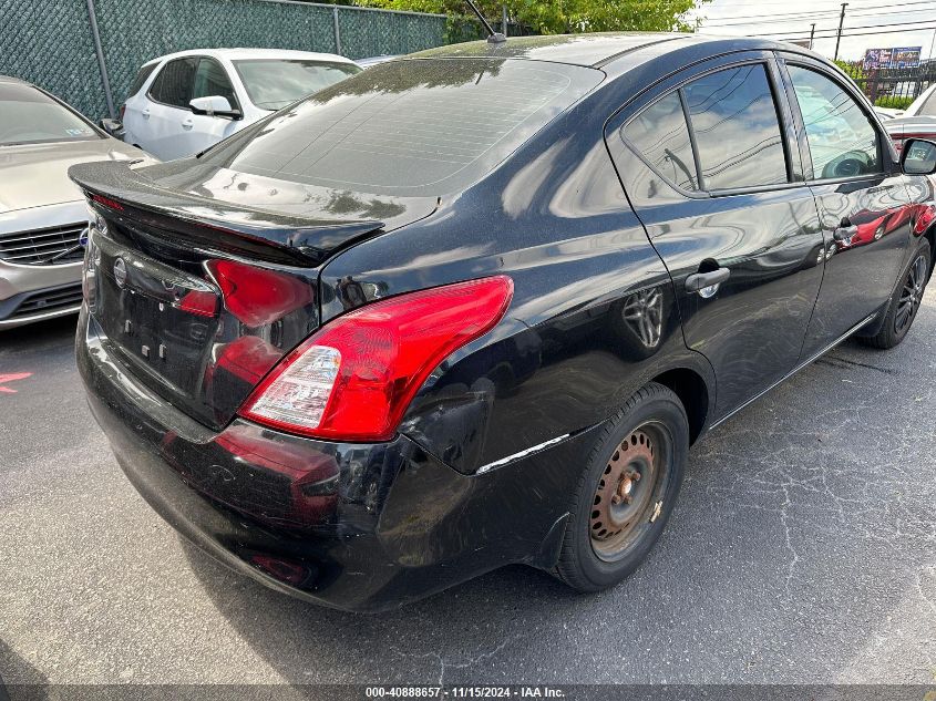 i41378349-2014-nissan-versa_4