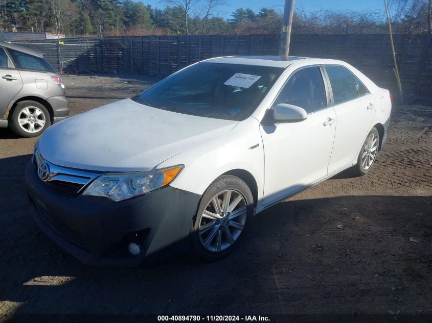 i41384482-2012-toyota-camry-hybrid_2