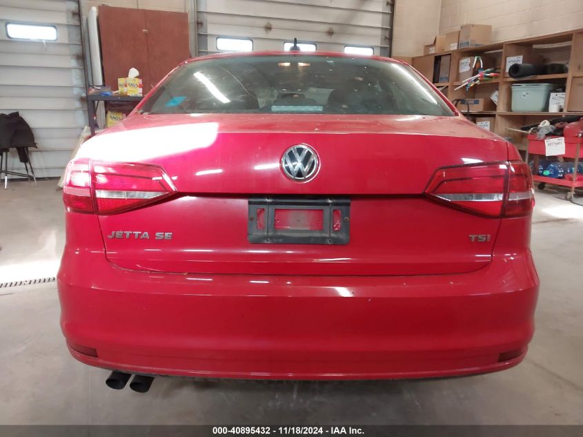 i41385124-2015-volkswagen-jetta_16