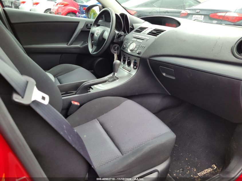 i41392410-2010-mazda-3_5