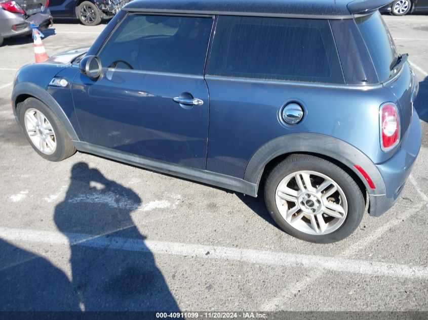 i41400791-2011-mini-cooper-s_3