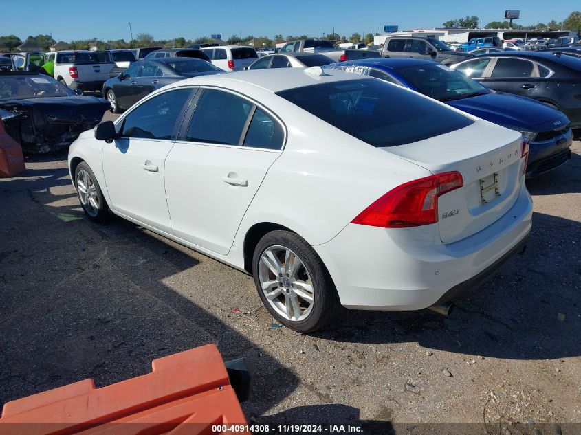 i41404014-2013-volvo-s60_3