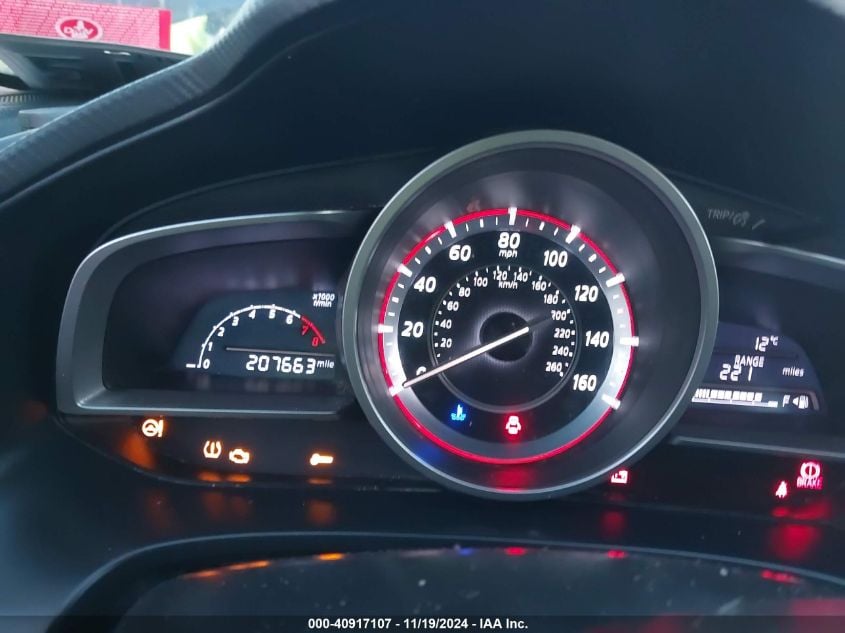 i41406813-2015-mazda-mazda3_7