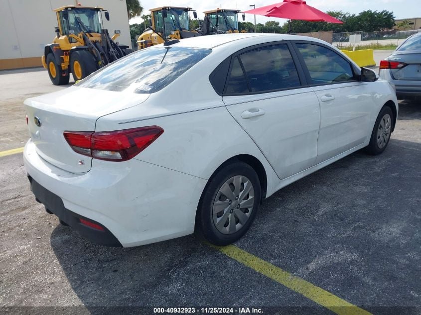 i41422668-2018-kia-rio_4