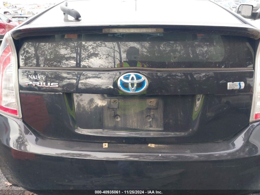 i41424816-2012-toyota-prius_18