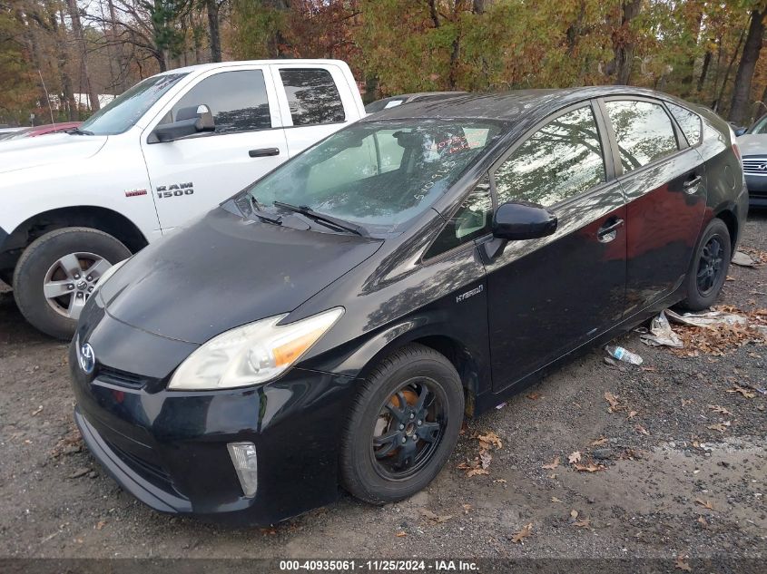 i41424816-2012-toyota-prius_2