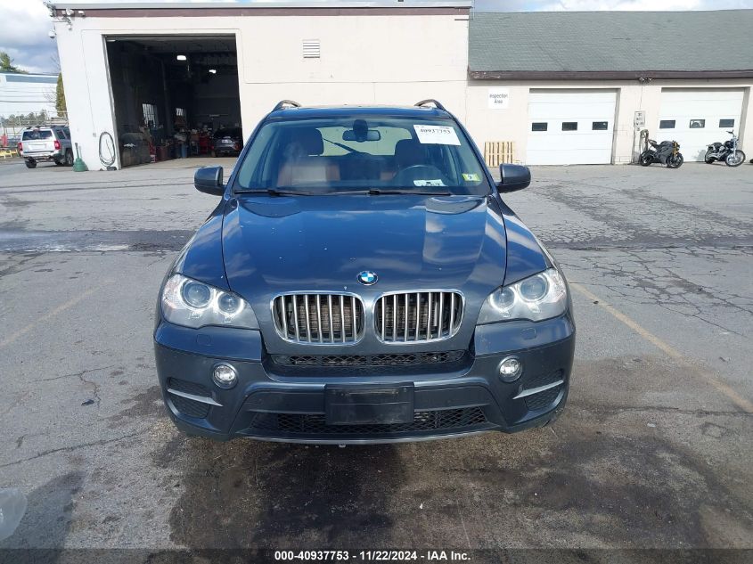 i41427527-2013-bmw-x5_12