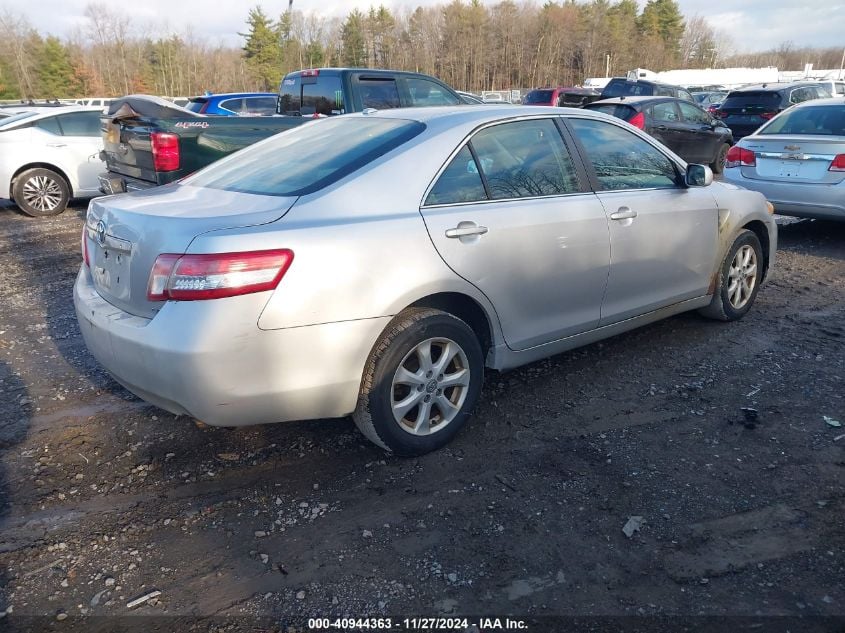 i41434137-2011-toyota-camry_4