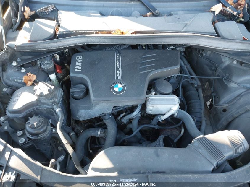 i41449527-2013-bmw-x1_10