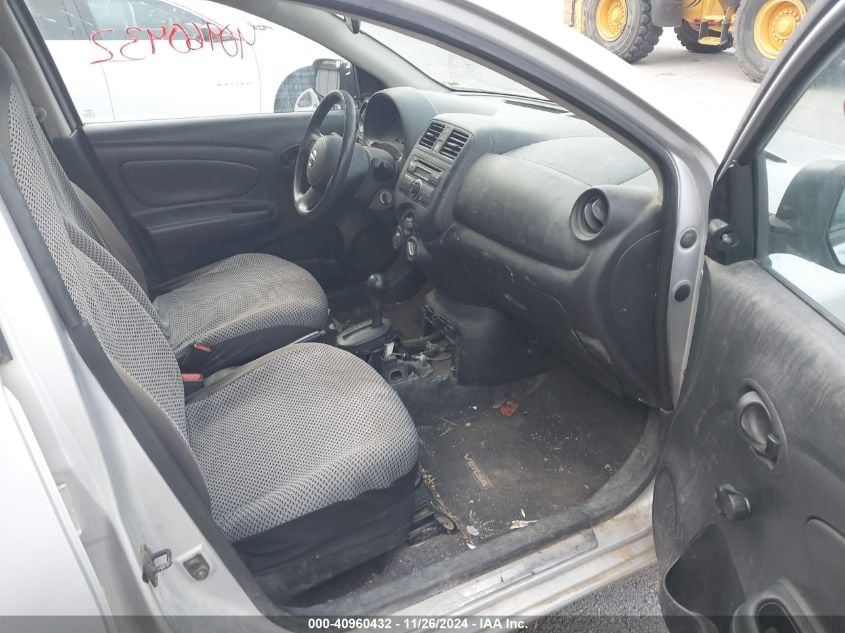 i41450234-2012-nissan-versa_5