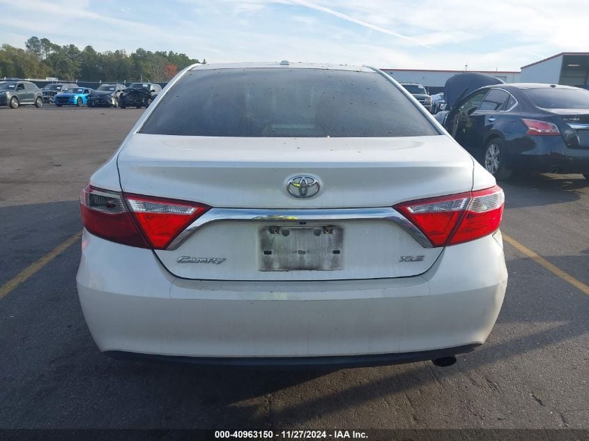 i41452952-2016-toyota-camry_16