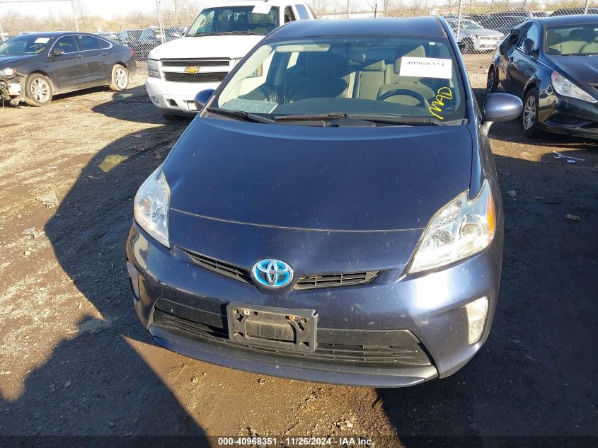 i41458153-2013-toyota-prius_6