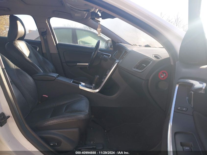 i41484771-2012-volvo-s60_5