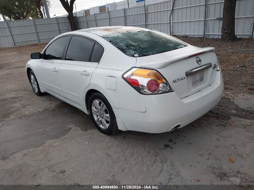 i41484833-2012-nissan-altima_3