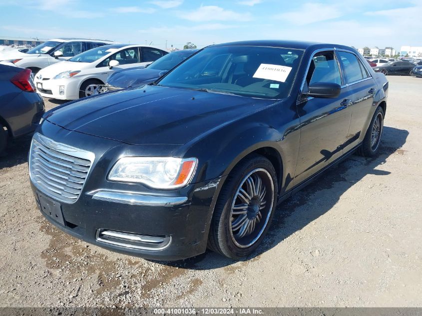 i41490931-2012-chrysler-300_6