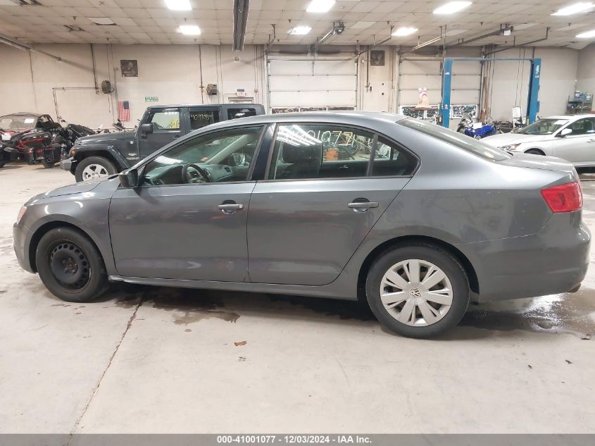 i41490972-2012-volkswagen-jetta_12