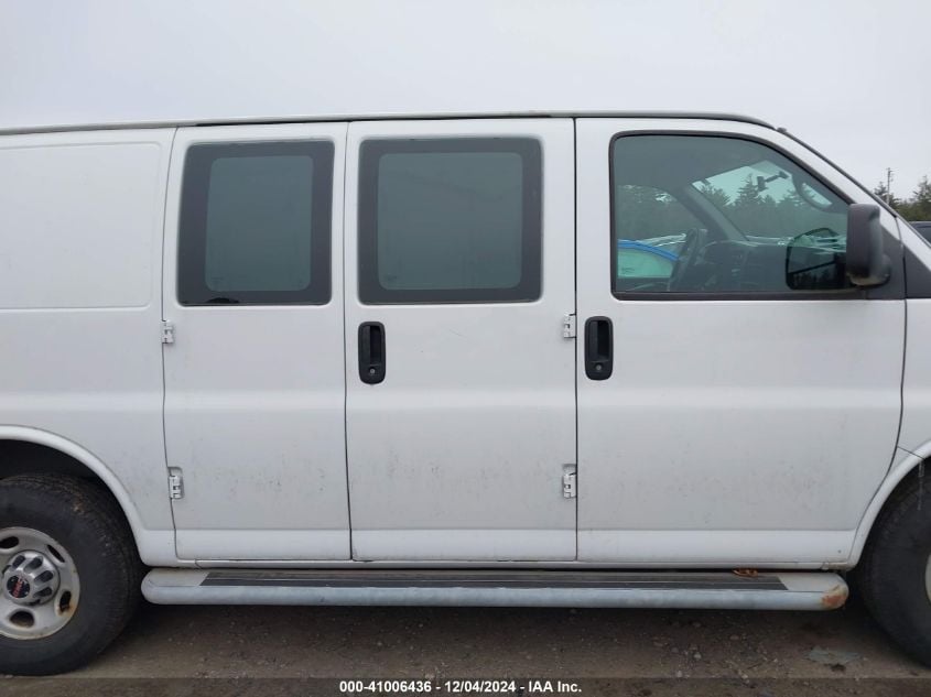 i41496334-2014-gmc-savana-2500_13