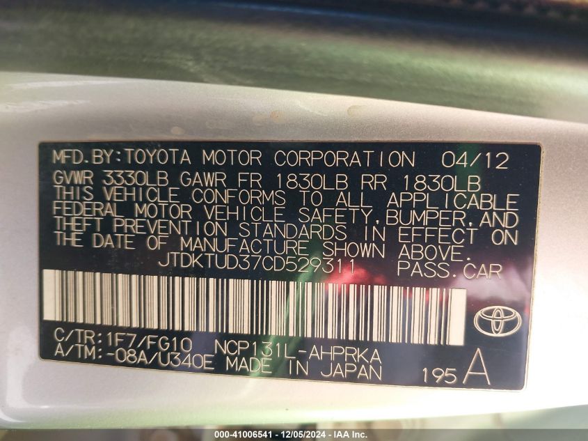 i41496436-2012-toyota-yaris_9