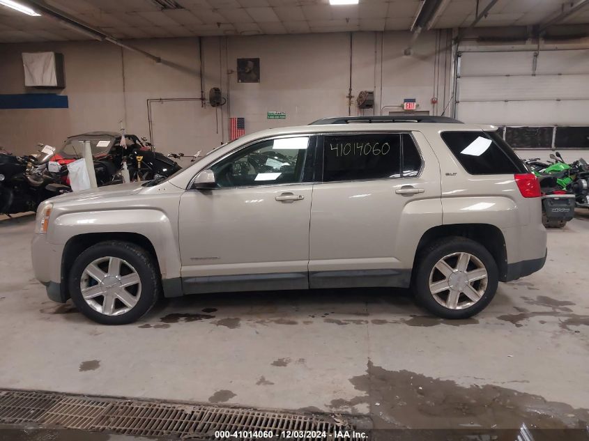 i41503955-2010-gmc-terrain_12