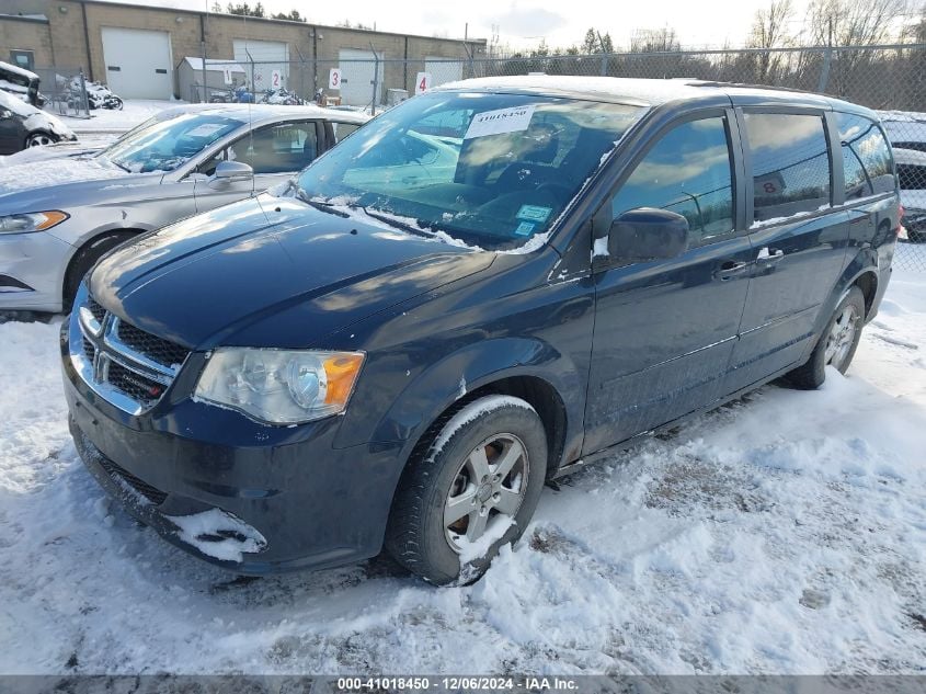 i41508355-2013-dodge-grand-caravan_2