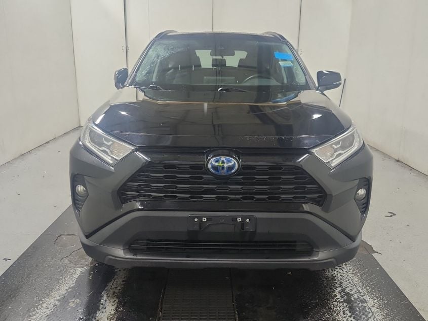 i41509101-2021-toyota-rav4_7