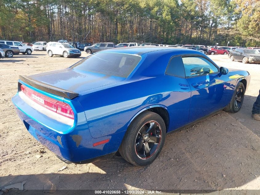 i41510562-2012-dodge-challenger_4