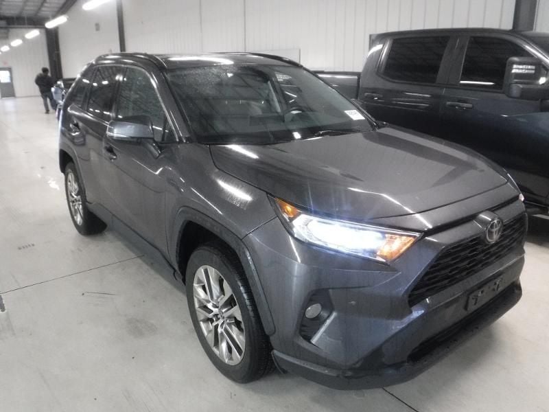 i41515728-2021-toyota-rav4_10